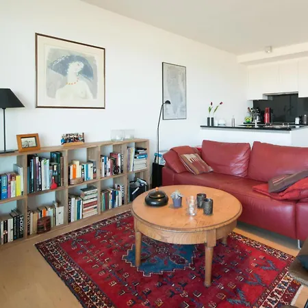 In Near & Dunes Apartment *